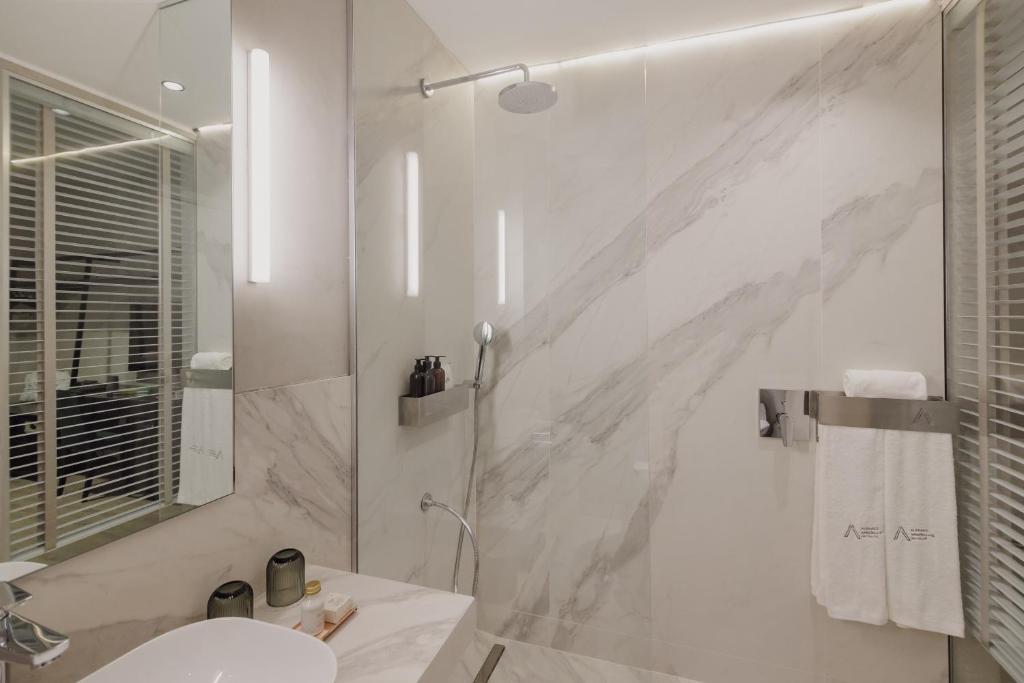 Grand Brizo Bel Air