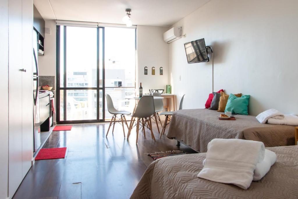 Nica Suite